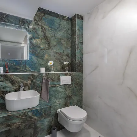 Apartman Pool