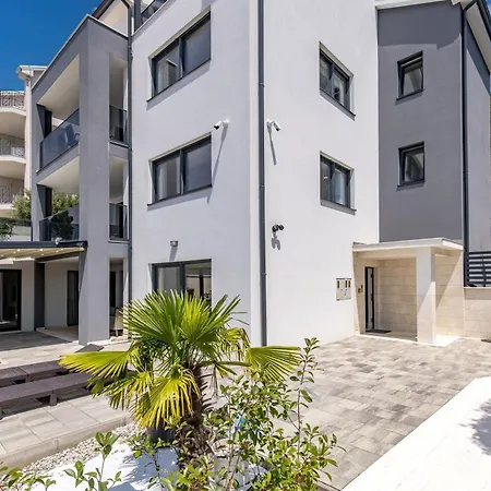 Pool Crikvenica