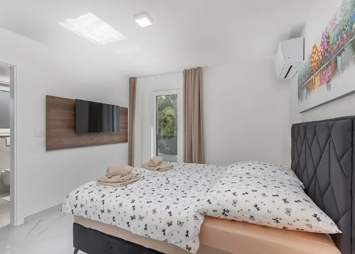 Apartmán Pool *